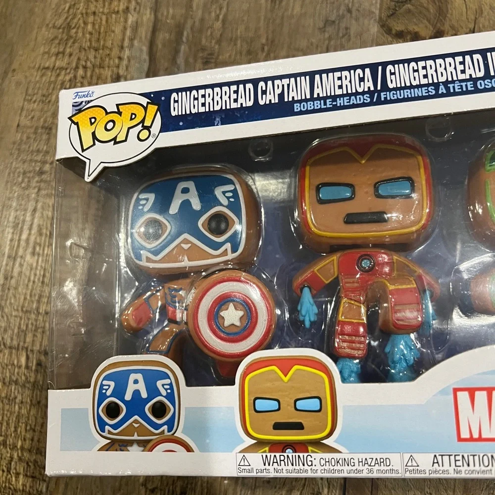 Funko Pop! Marvel Special Edition Gingerbread 4 Pack Brand‎ New